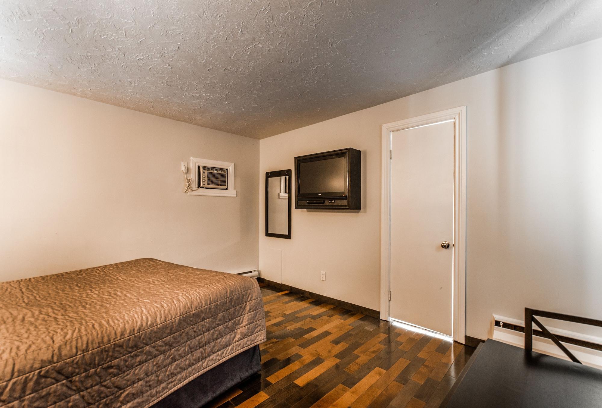 Olux Hotel-Motel-Suites Laval Zewnętrze zdjęcie