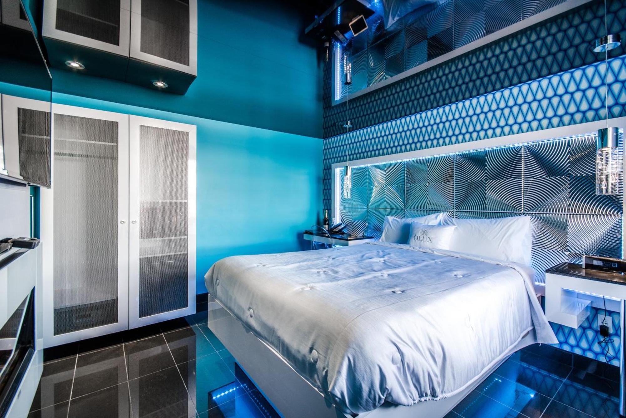Olux Hotel-Motel-Suites Laval Zewnętrze zdjęcie
